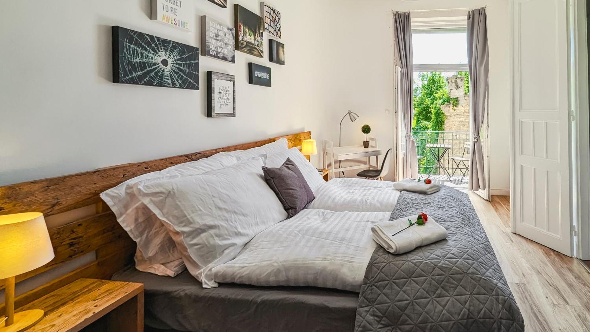 3 Room Apartment In The Beautiful Street Budapest Eksteriør bilde