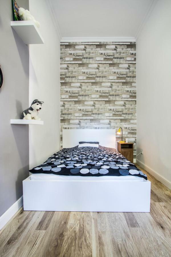 3 Room Apartment In The Beautiful Street Budapest Eksteriør bilde